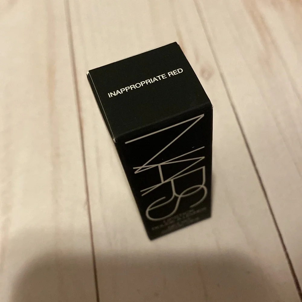 Nars inappropriate red mini lipstick